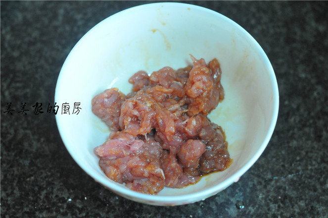 西藍花千層餅的做法-家常味烙菜譜-易網<a href=http://www.xllyou.com/ target=_blank class=infotextkey>健康養生</a>網 西藍花千層餅的做法-家常味烙菜譜