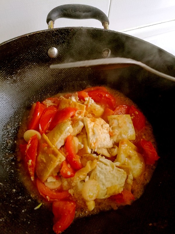 番茄燒豆腐的做法-家常味燒菜譜