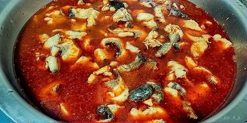 水煮魚蛙的做法-麻辣味煮菜譜-易網健康養生網 水煮魚蛙的做法-麻辣味煮菜譜