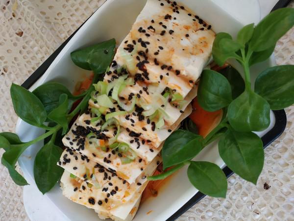 茶油拌豆腐的做法-家常味拌菜譜-易網健康養生網 茶油拌豆腐的做法-家常味拌菜譜