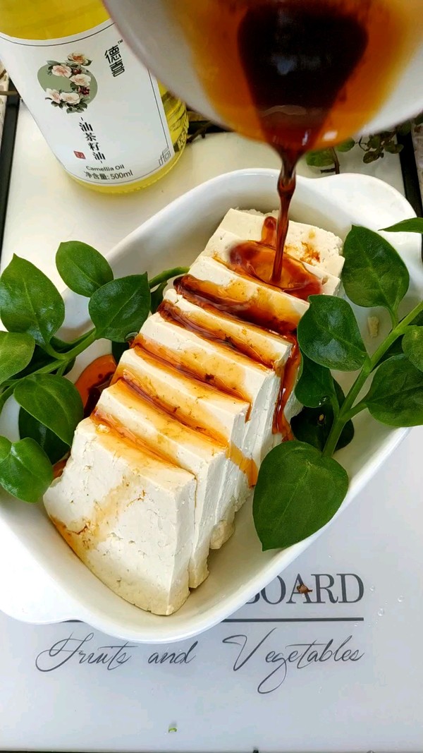 茶油拌豆腐的做法-家常味拌菜譜-易網健康養生網 茶油拌豆腐的做法-家常味拌菜譜