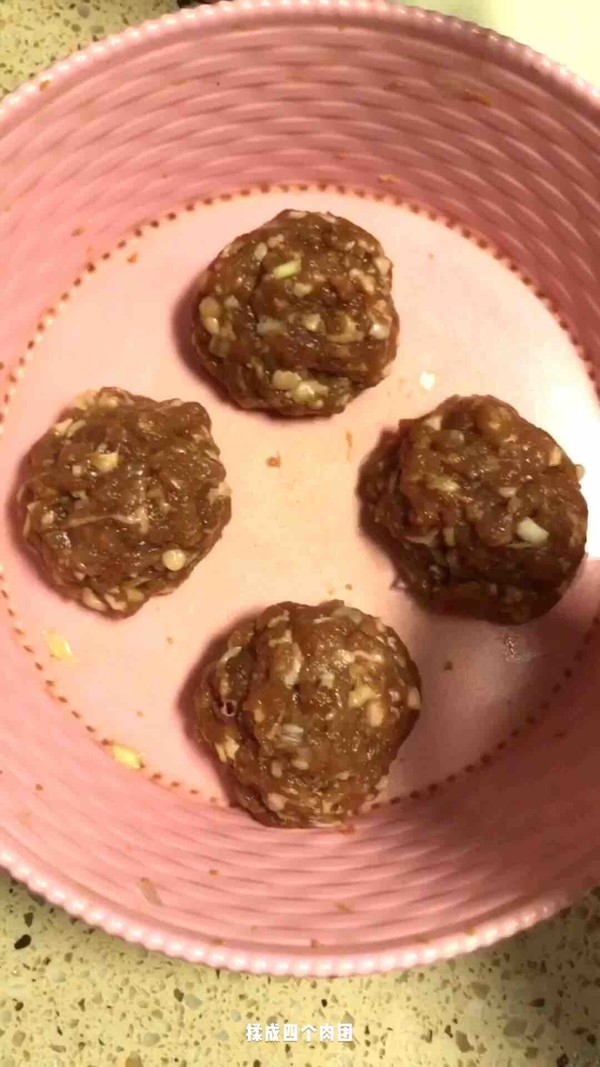 紅燒獅子頭的做法-家常味燒菜譜