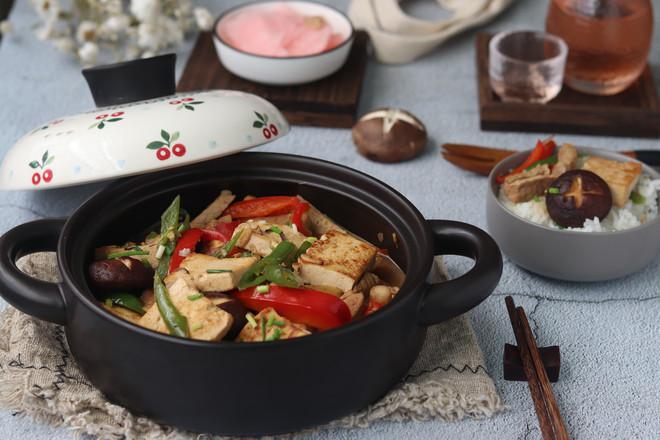 香菇蝦皮燜豆腐的做法-家常味炒菜譜