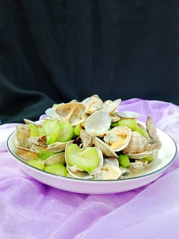 絲瓜炒花蛤的做法-咸鮮味炒菜譜-易網健康養生網 絲瓜炒花蛤的做法-咸鮮味炒菜譜