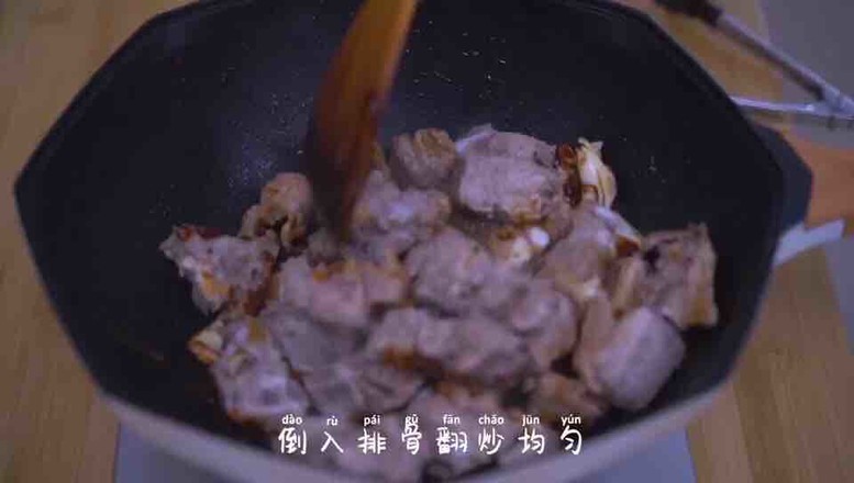 紅燒排骨面的做法-家常味燉菜譜-易網健康養生網 紅燒排骨面的做法-家常味燉菜譜