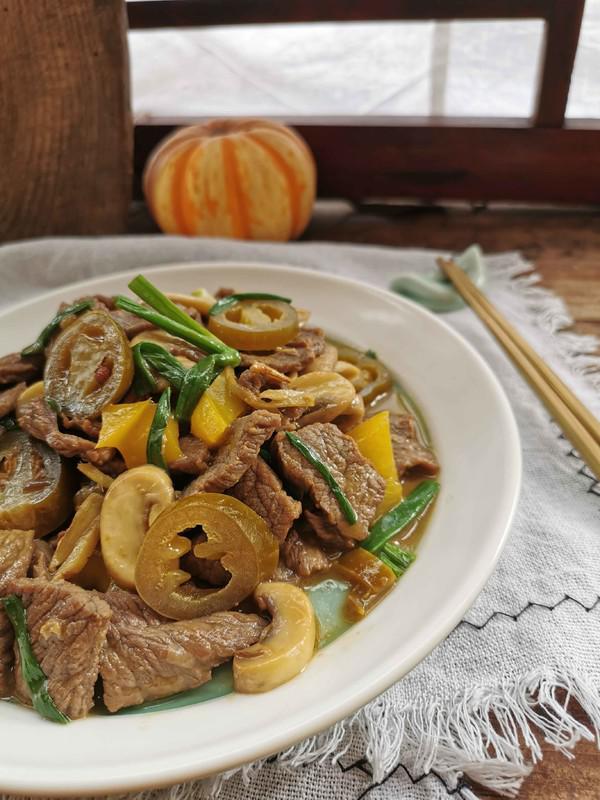 口蘑炒肉片的做法-酸辣味炒菜譜-易網健康養生網 口蘑炒肉片的做法-酸辣味炒菜譜