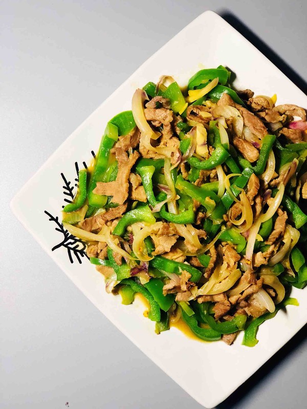 青椒炒牛肉的做法-香辣味炒菜譜-易網健康養生網 青椒炒牛肉的做法-香辣味炒菜譜