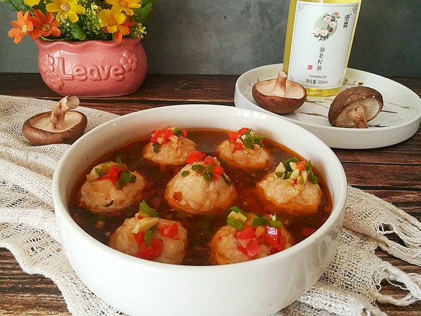 香菇釀肉的做法-香辣味蒸菜譜-易網健康養生網 香菇釀肉的做法-香辣味蒸菜譜