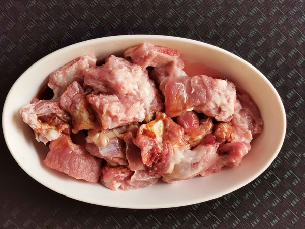 粉蒸排骨的做法-家常味蒸菜譜-易網健康養生網 粉蒸排骨的做法-家常味蒸菜譜