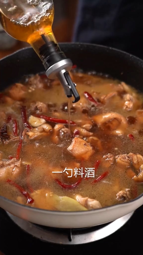 大盤雞的做法-咸鮮味炒菜譜-易網健康養生網 大盤雞的做法-咸鮮味炒菜譜