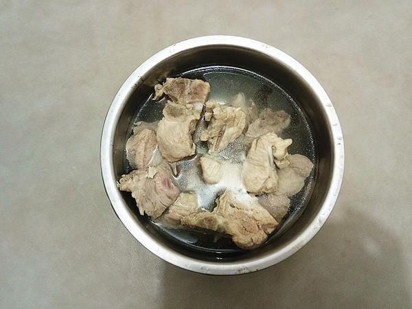 玉米荸薺排骨湯的做法-咸鮮味煲菜譜-易網(wǎng)健康養(yǎng)生網(wǎng) 玉米荸薺排骨湯的做法-咸鮮味煲菜譜