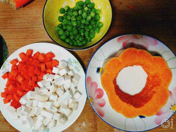 雞丁南瓜盅的做法-其它口味蒸菜譜