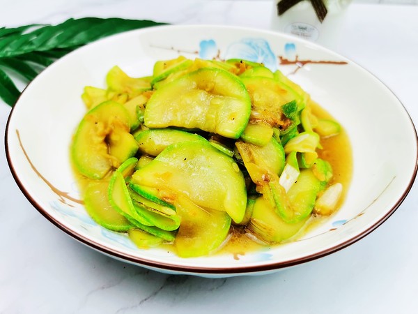 角瓜炒蝦米的做法-咸鮮味炒菜譜-易網健康養生網 角瓜炒蝦米的做法-咸鮮味炒菜譜