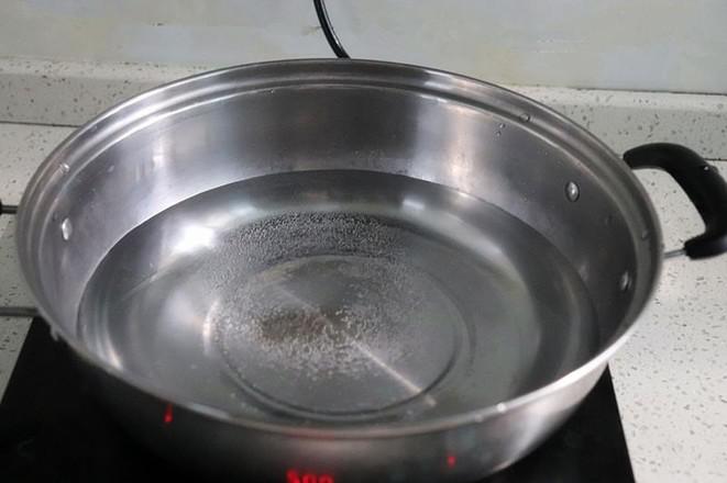 涼拌海帶絲的做法-香辣味拌菜譜-易網(wǎng)健康養(yǎng)生網(wǎng) 涼拌海帶絲的做法-香辣味拌菜譜