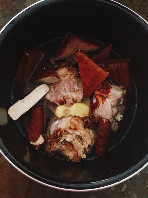 醬豬骨豆干的做法-醬香味煮菜譜