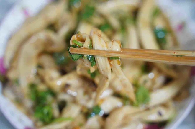 涼拌杏鮑菇的做法-香辣味拌菜譜-易網健康養生網 涼拌杏鮑菇的做法-香辣味拌菜譜