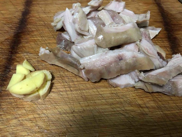 萵筍炒肚片的做法-家常味炒菜譜