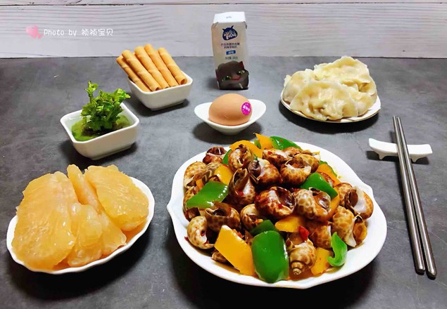 彩椒辣醬炒花螺的做法-香辣味炒菜譜-易網(wǎng)健康養(yǎng)生網(wǎng) 彩椒辣醬炒花螺的做法-香辣味炒菜譜