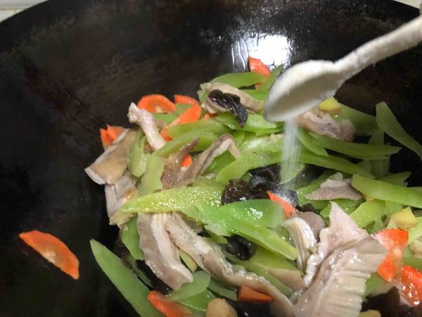 萵筍炒肚片的做法-家常味炒菜譜