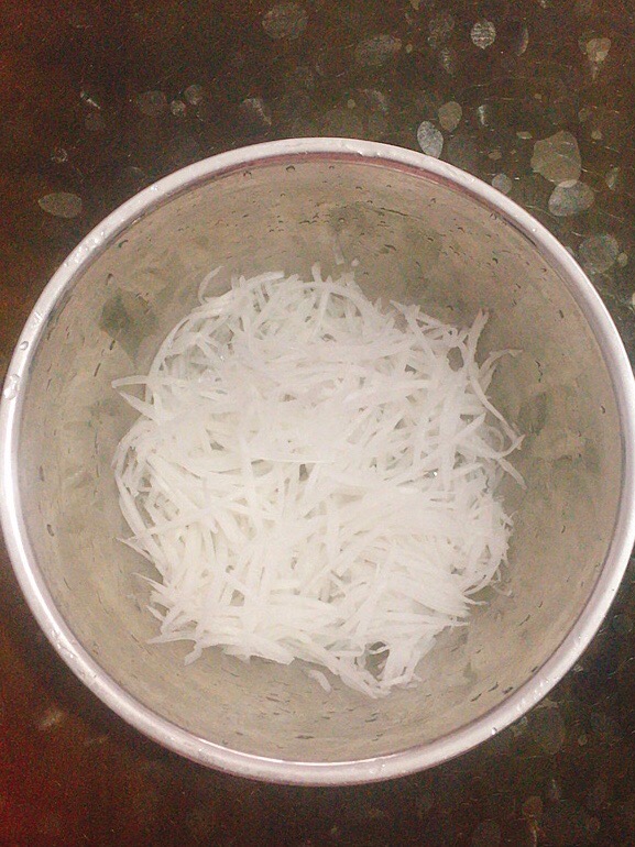 蘿卜豆腐湯的做法-家常味煮菜譜-易網<a href=http://www.xllyou.com/ target=_blank class=infotextkey>健康養生</a>網 蘿卜豆腐湯的做法-家常味煮菜譜