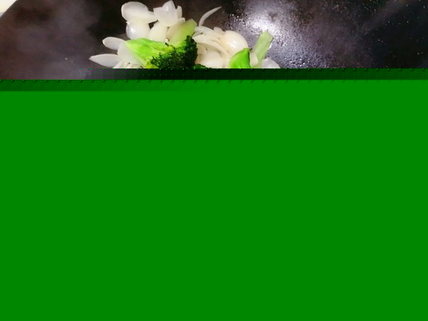 百合炒西蘭花的做法-咸鮮味炒菜譜-易網(wǎng)健康養(yǎng)生網(wǎng) 百合炒西蘭花的做法-咸鮮味炒菜譜