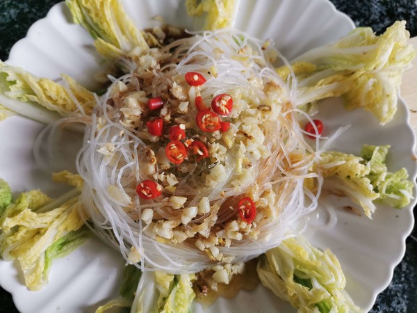 蒜蓉粉絲蒸娃娃菜的做法-蒜香味蒸菜譜-易網健康養生網 蒜蓉粉絲蒸娃娃菜的做法-蒜香味蒸菜譜