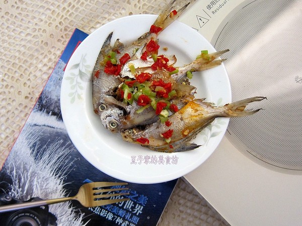 烤魚的做法-香辣味烤菜譜-易網(wǎng)健康養(yǎng)生網(wǎng) 烤魚的做法-香辣味烤菜譜