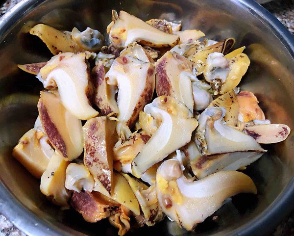 圓蔥拌假鮑魚的做法-酸辣味拌菜譜