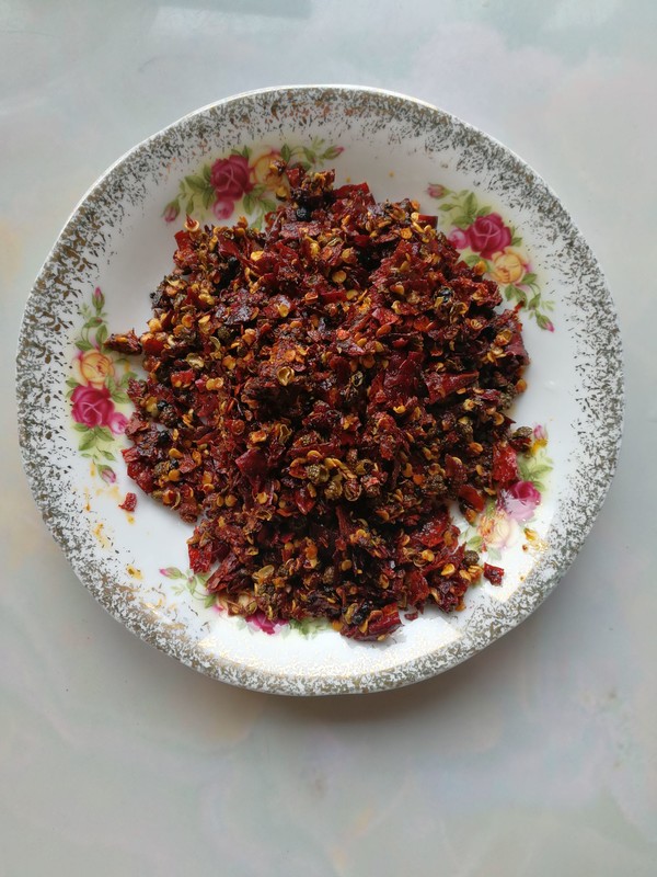 水煮牛肉的做法-麻辣味煮菜譜-易網(wǎng)健康養(yǎng)生網(wǎng) 水煮牛肉的做法-麻辣味煮菜譜