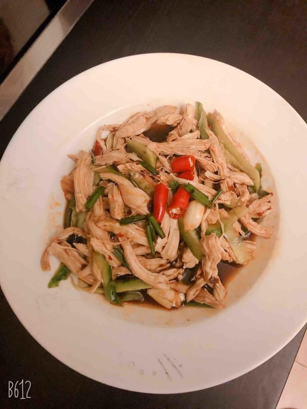 涼拌雞絲的做法-香辣味煮菜譜