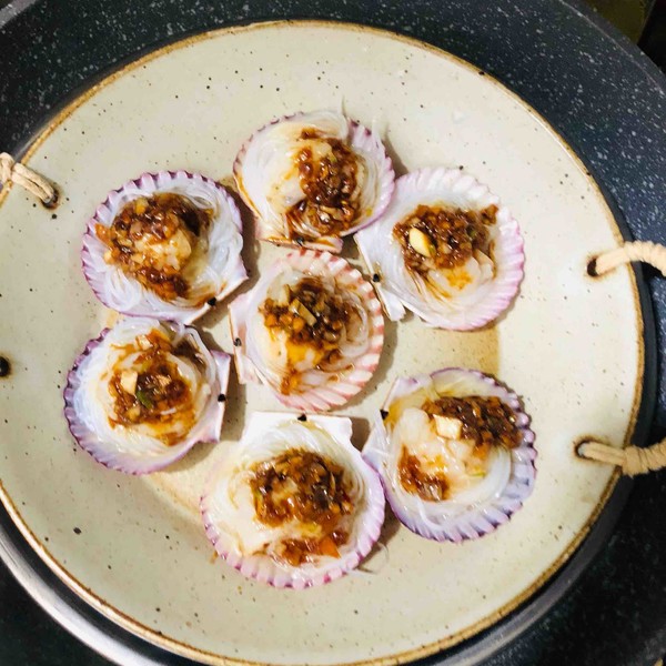 蒜蓉粉絲蒸扇貝的做法-醬香味蒸菜譜