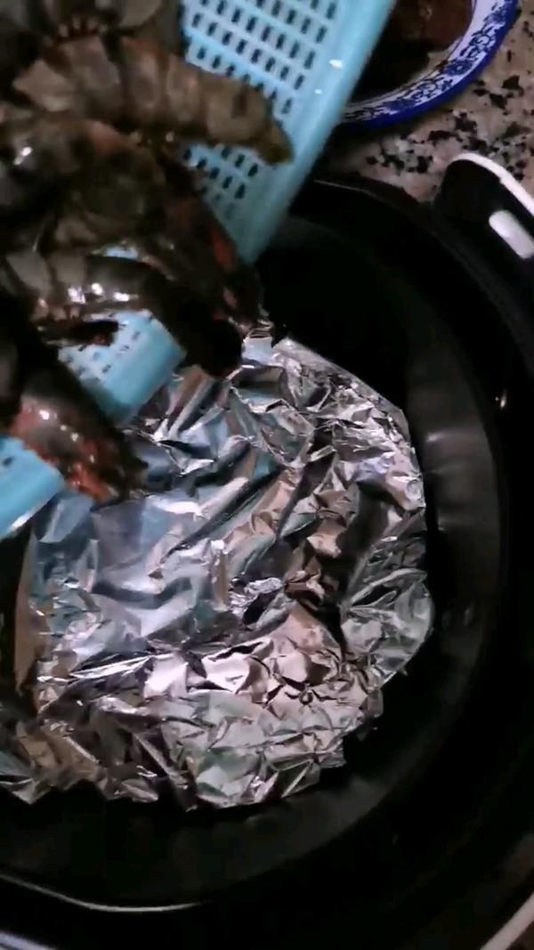 奧爾良黑虎蝦的做法-香辣味烘焙菜譜