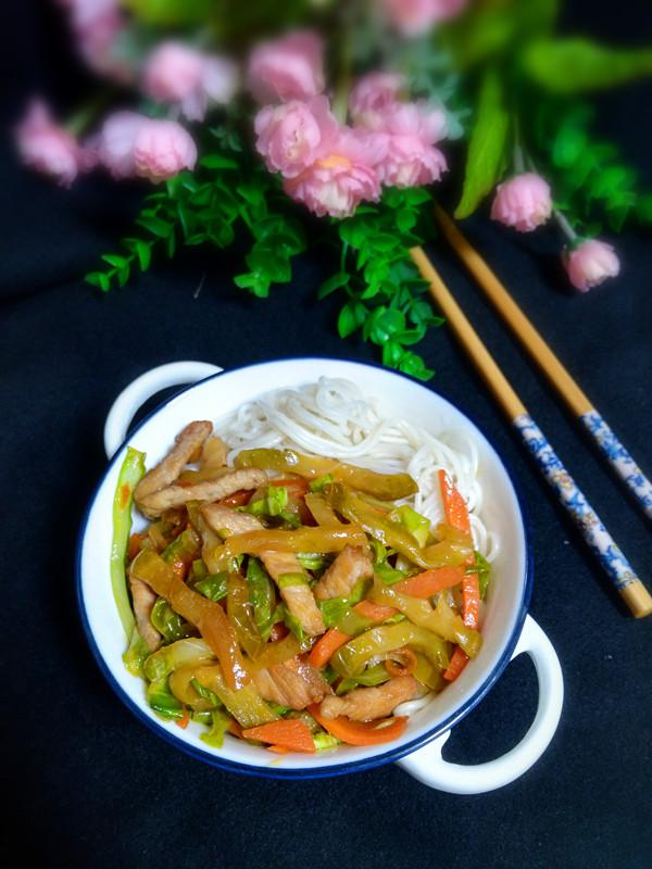榨菜肉絲面的做法-家常味炒菜譜-易網(wǎng)健康養(yǎng)生網(wǎng) 榨菜肉絲面的做法-家常味炒菜譜