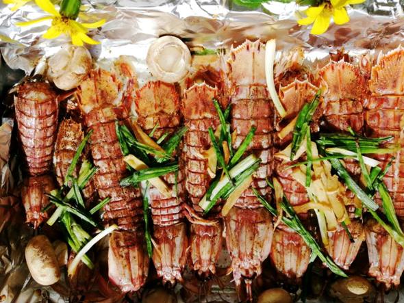 香烤皮皮蝦的做法-黑椒味烤菜譜-易網(wǎng)健康養(yǎng)生網(wǎng) 香烤皮皮蝦的做法-黑椒味烤菜譜