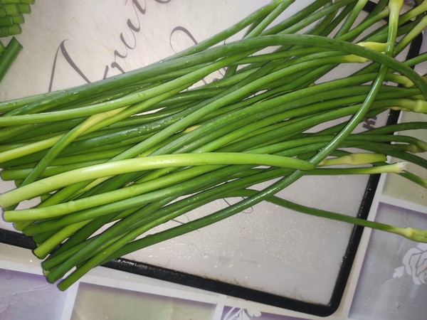 蒜薹炒雞蛋的做法-咸鮮味炒菜譜-易網<a href=http://www.xllyou.com/ target=_blank class=infotextkey>健康養生</a>網 蒜薹炒雞蛋的做法-咸鮮味炒菜譜