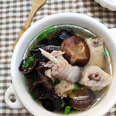 香菇木耳蒸雞的做法-咸鮮味蒸菜譜