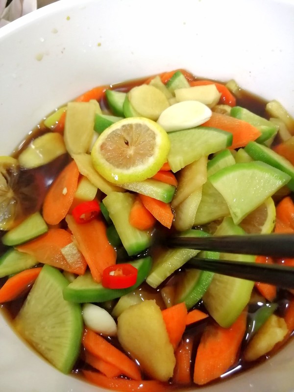 開胃蘿卜片的做法-酸辣味拌菜譜-易網健康養生網 開胃蘿卜片的做法-酸辣味拌菜譜