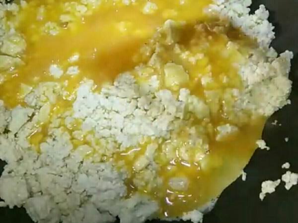 雞刨豆腐的做法-家常味炒菜譜