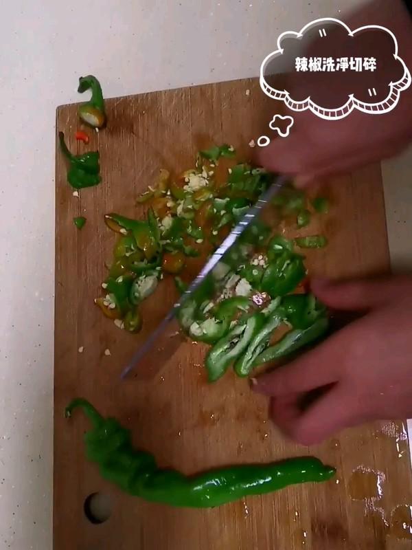 辣椒炒雞蛋的做法-家常味炒菜譜-易網(wǎng)<a href=http://www.xllyou.com/ target=_blank class=infotextkey>健康養(yǎng)生</a>網(wǎng) 辣椒炒雞蛋的做法-家常味炒菜譜