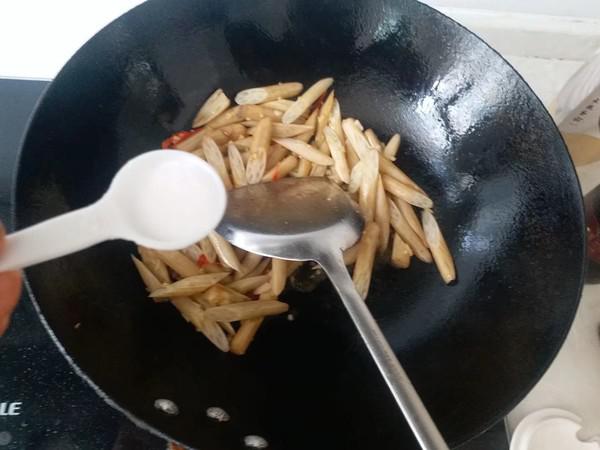 酸脆藕心菜的做法-酸辣味炒菜譜-易網健康養生網 酸脆藕心菜的做法-酸辣味炒菜譜