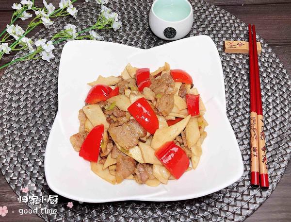 五花肉杏鮑菇（10分鐘快手菜）的做法-咸鮮味炒菜譜