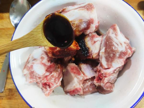 蒜香土豆蒸排骨的做法-家常味蒸菜譜