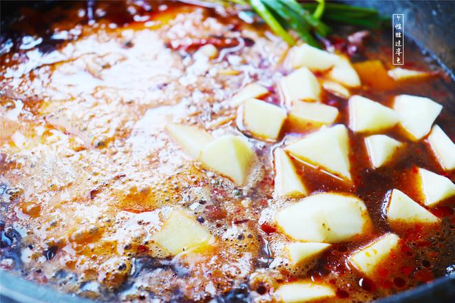 新疆大盤雞的做法-家常味炒菜譜-易網(wǎng)健康養(yǎng)生網(wǎng) 新疆大盤雞的做法-家常味炒菜譜