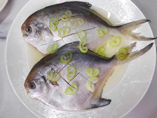 檸檬香煎平魚的做法-咸鮮味煎菜譜