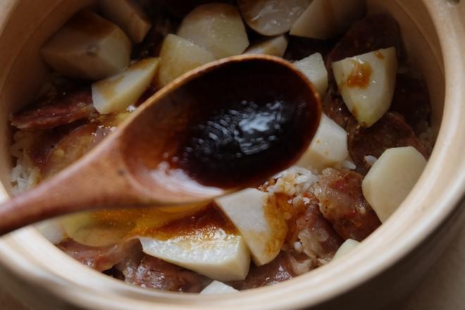 芋頭臘腸煲仔飯+白灼菜心的做法-家常味煲菜譜-易網健康養生網 芋頭臘腸煲仔飯+白灼菜心的做法-家常味煲菜譜