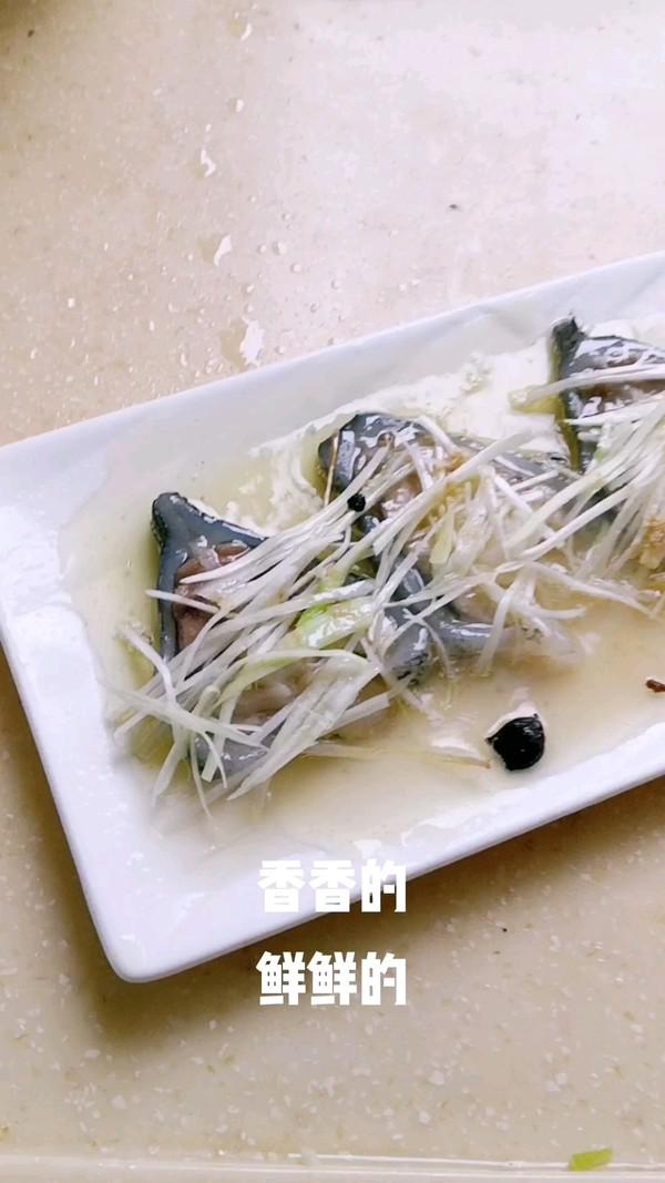 蔥油海參斑的做法-咸鮮味蒸菜譜