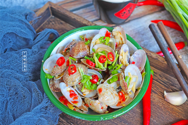 酒蒸花蛤的做法-咸鮮味蒸菜譜-易網(wǎng)健康養(yǎng)生網(wǎng) 酒蒸花蛤的做法-咸鮮味蒸菜譜