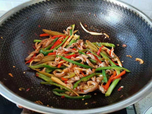 三椒紅油肚片的做法-香辣味炒菜譜