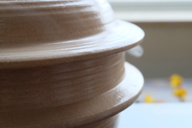 芋頭臘腸煲仔飯+白灼菜心的做法-家常味煲菜譜-易網健康養生網 芋頭臘腸煲仔飯+白灼菜心的做法-家常味煲菜譜