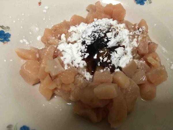 炒雞丁的做法-家常味炒菜譜-易網<a href=http://www.xllyou.com/ target=_blank class=infotextkey>健康養生</a>網 炒雞丁的做法-家常味炒菜譜